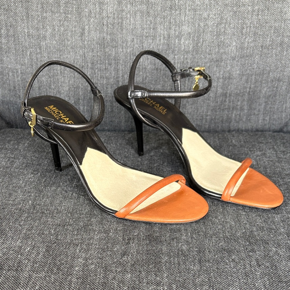 Michael Kors Black & Tan Strappy Heeled Sandals | Size 7.5